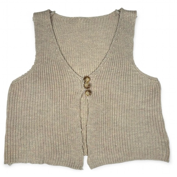 BEIGE KNIT CROP TOP - Picture 1 of 6